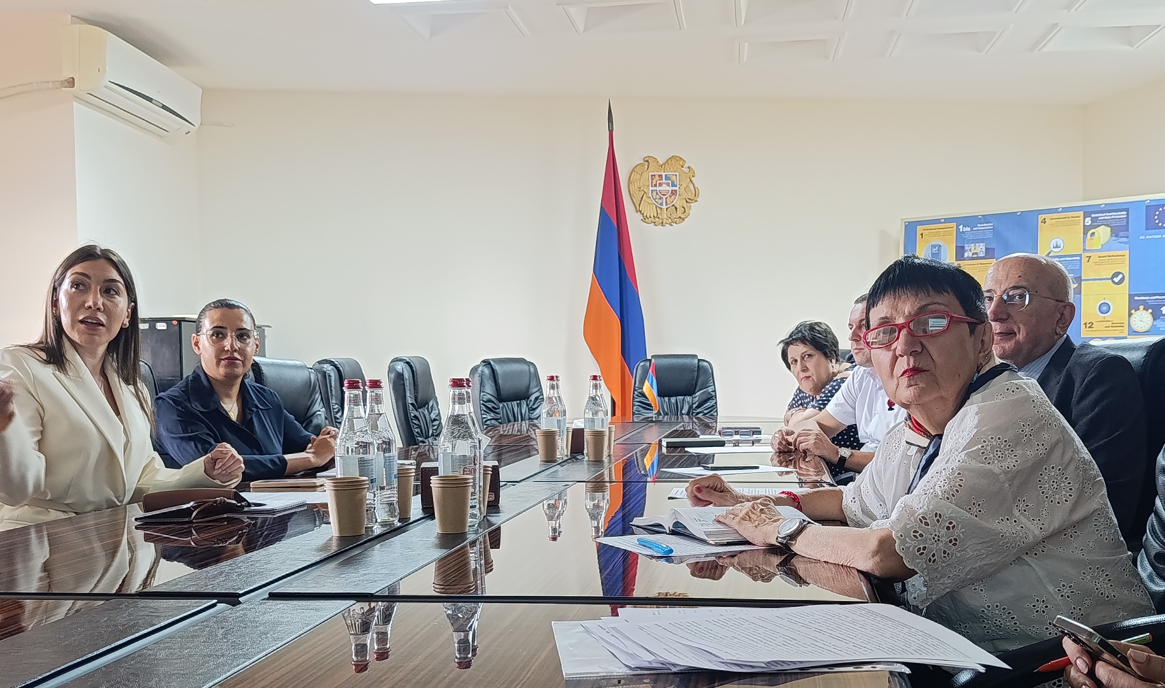 Визит в Армстат Заместителя Министра Высокотехнологичной Промышленности и Искусственного Интеллекта РА Татев Асланян